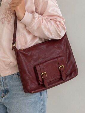 Fossil Leather Burgundy & Gold Shoulder Tote Bag Zip close Outside Pocket
